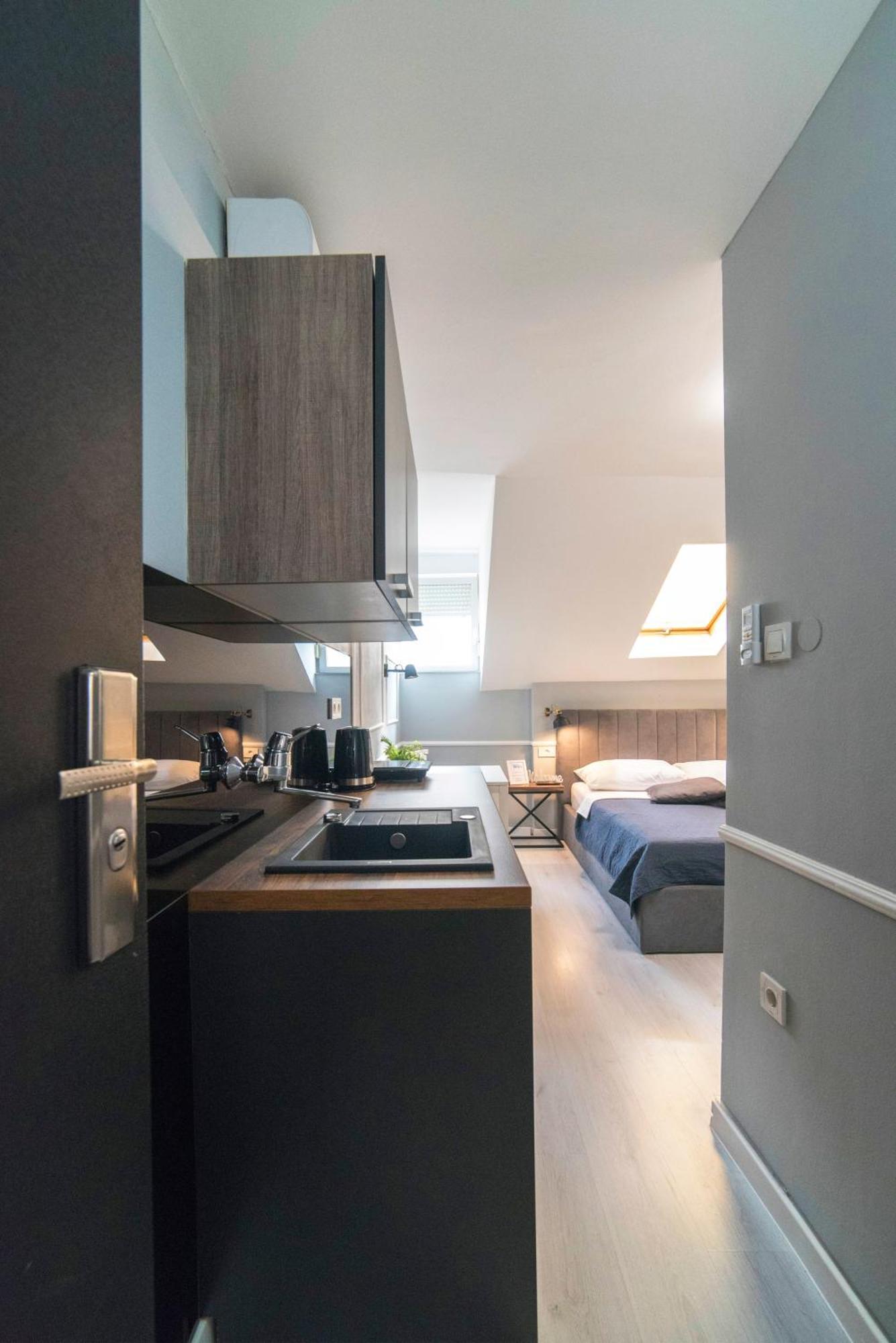 Manuela Studio Apartments, 4Th Floor, No Elevator Zagreb Exterior foto